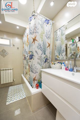 דירה, שדרות הרצל 114, בית הכרם, רמת בית הכרם, ירושלים