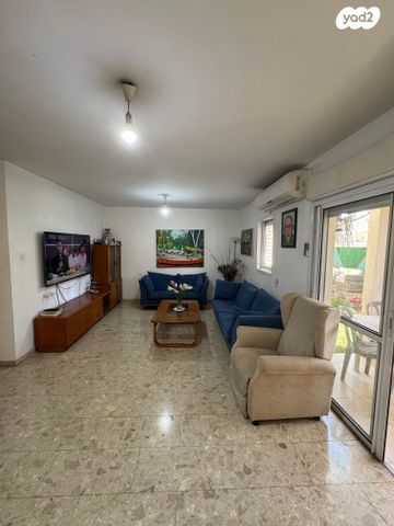 דירת גן, כליל החורש, הנחלים, מודיעין מכבים רעות