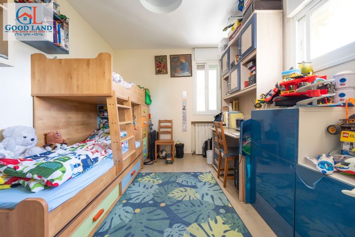 דירה, שדרות הרצל 114, בית הכרם, רמת בית הכרם, ירושלים