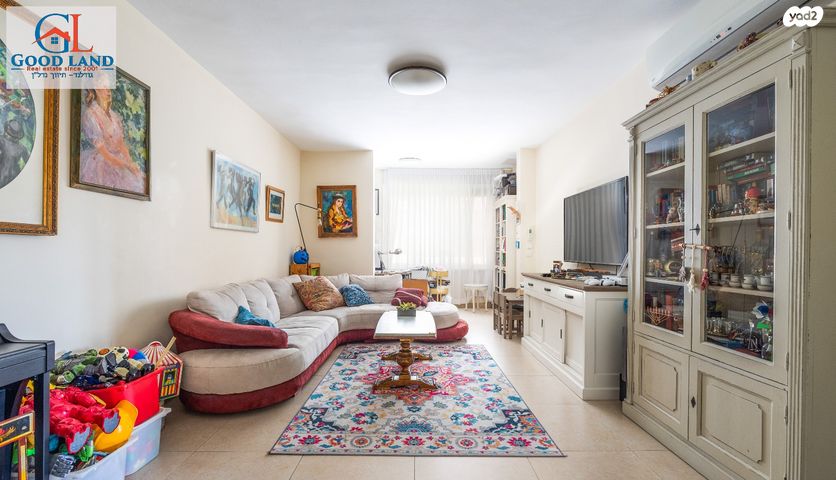 שדרות הרצל 114