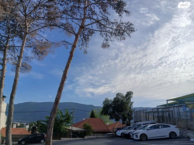 דו משפחתי, רכסים, רכסים