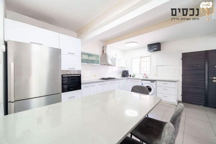 דירת גן, רוקח, תקומה / קרית חזני, פתח תקווה