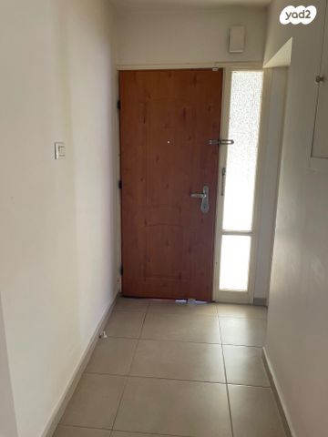 בית פרטי/ קוטג', סמטת ירמוך, הותיקה, קרית אונו