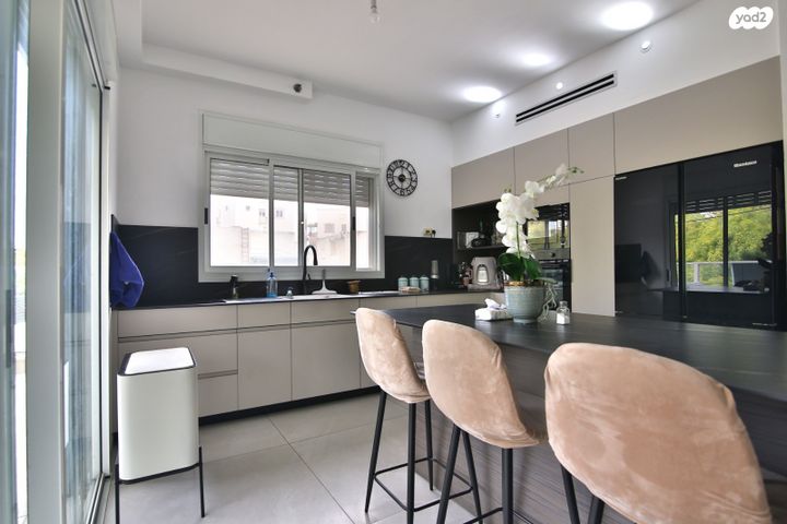 דירה, הדקלים, קרית אתא