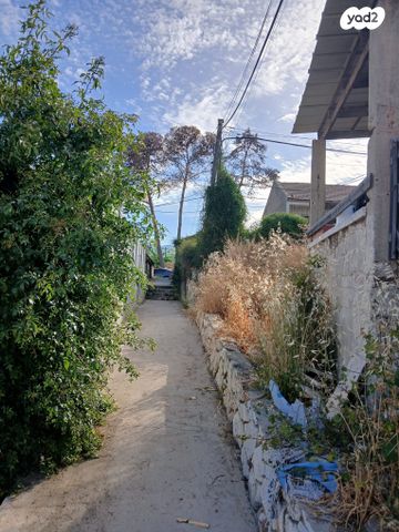 דו משפחתי, רכסים, רכסים