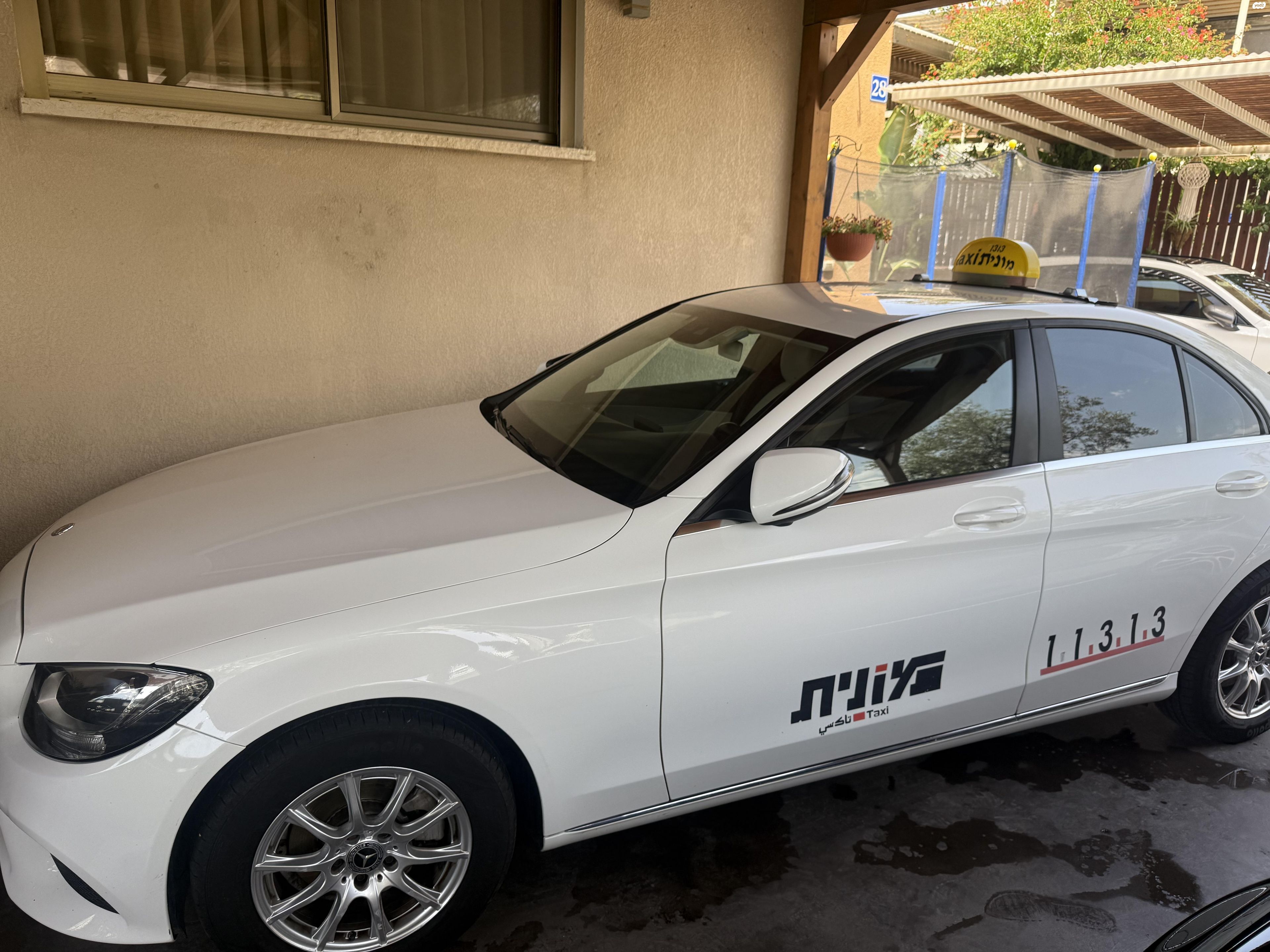 מודעת רכב מרצדס-בנץ C-class