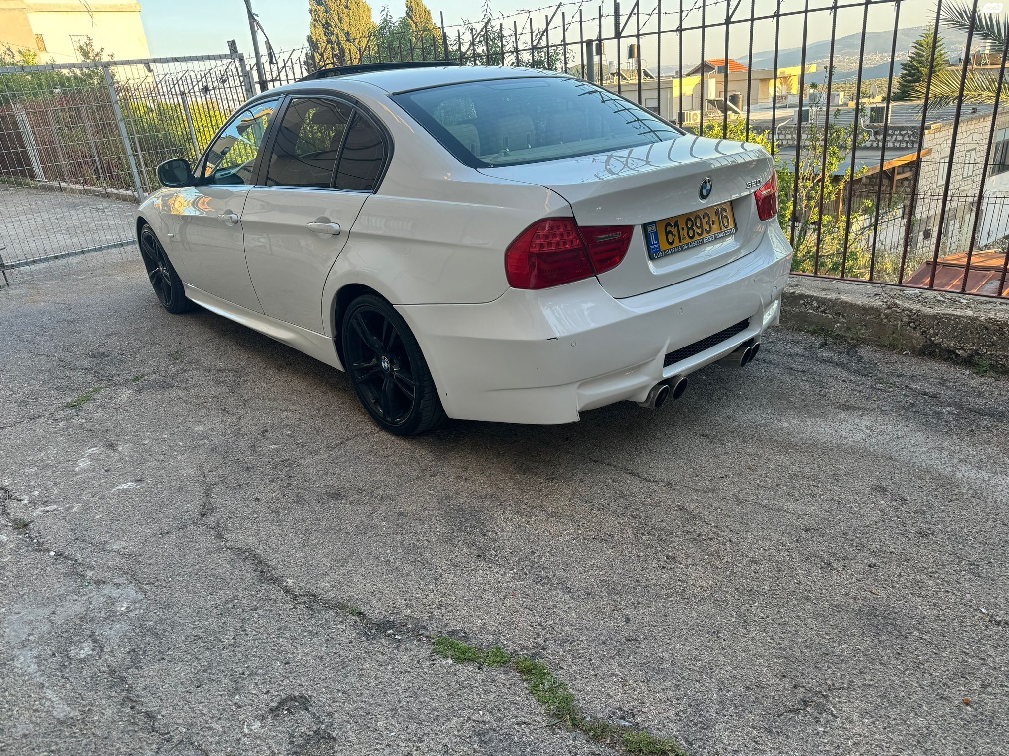 מודעת רכב ב מ וו סדרה 3