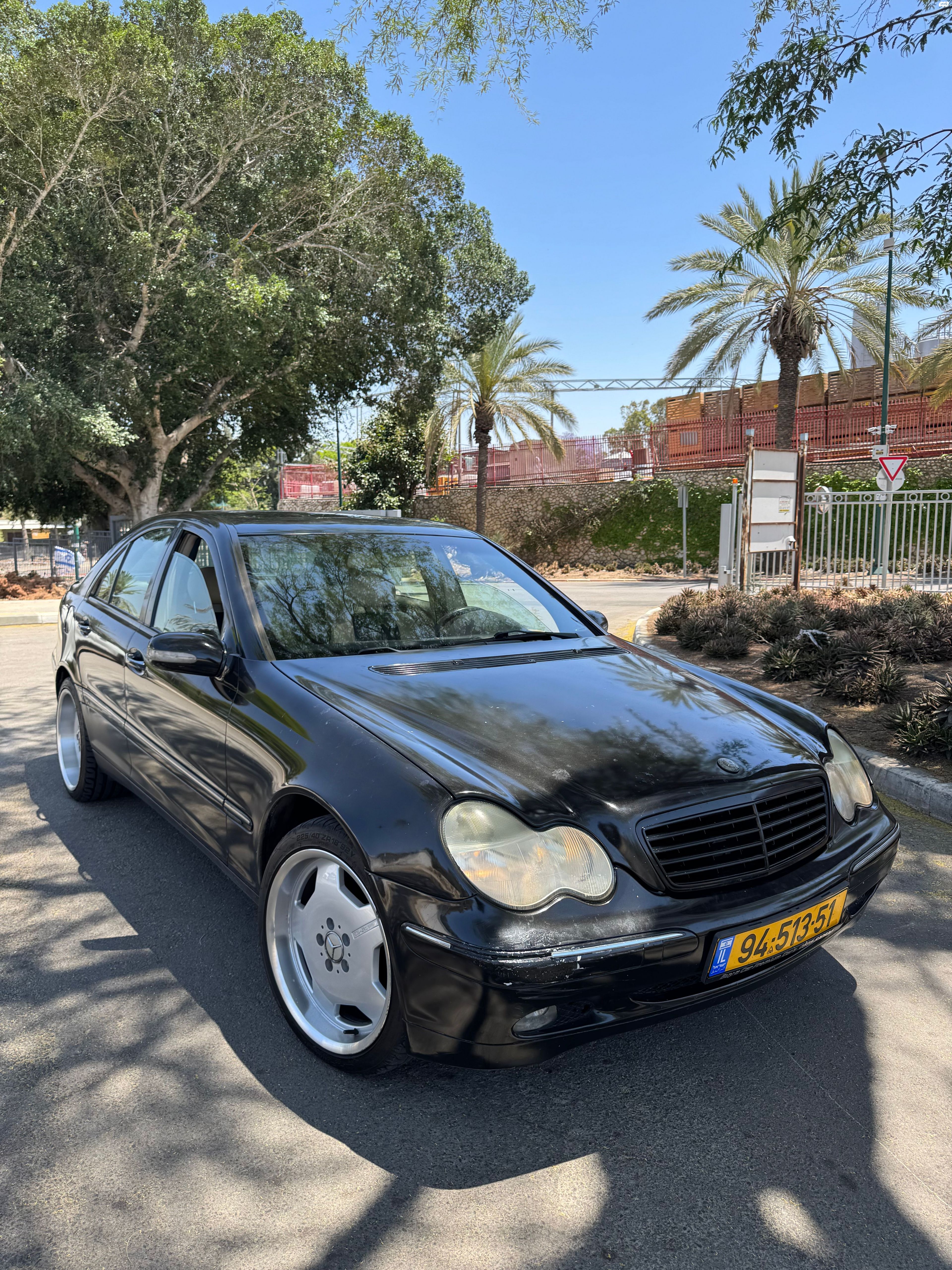 מודעת רכב מרצדס-בנץ C-class