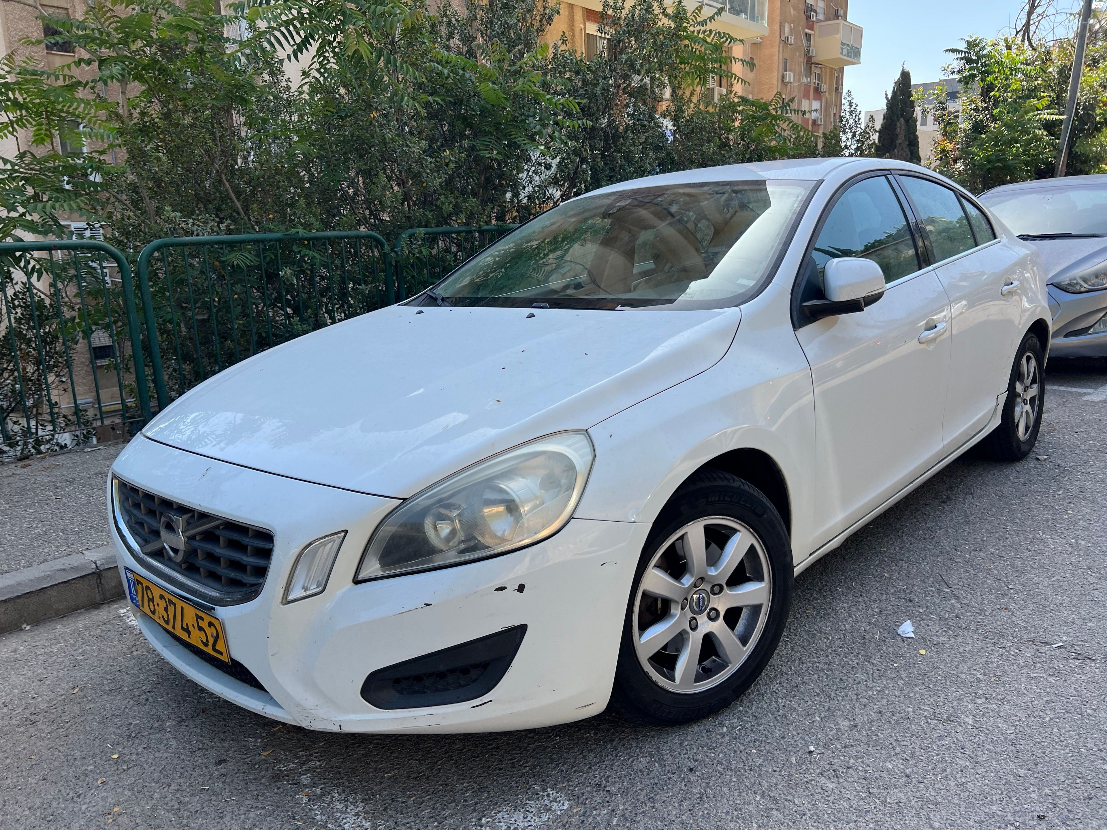 מודעת רכב וולוו S60