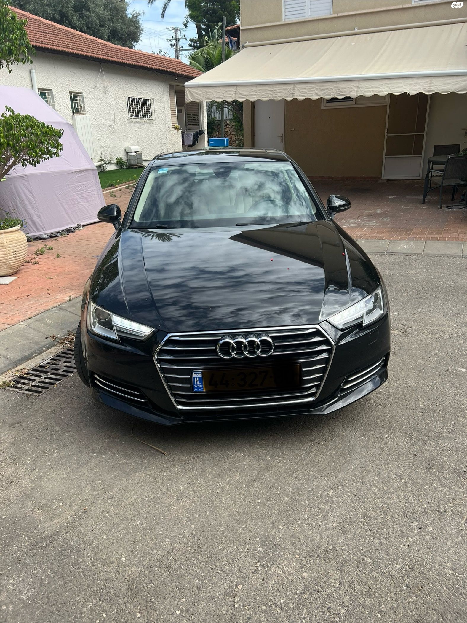 מודעת רכב אאודי A4