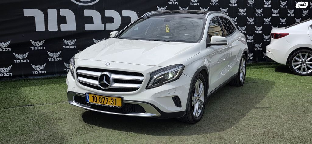 מרצדס-בנץ GLA