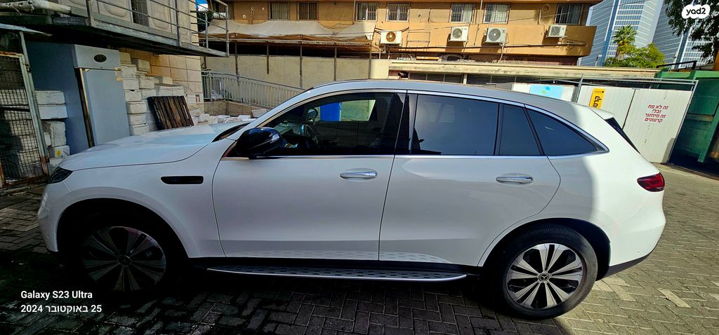 מרצדס-בנץ EQC