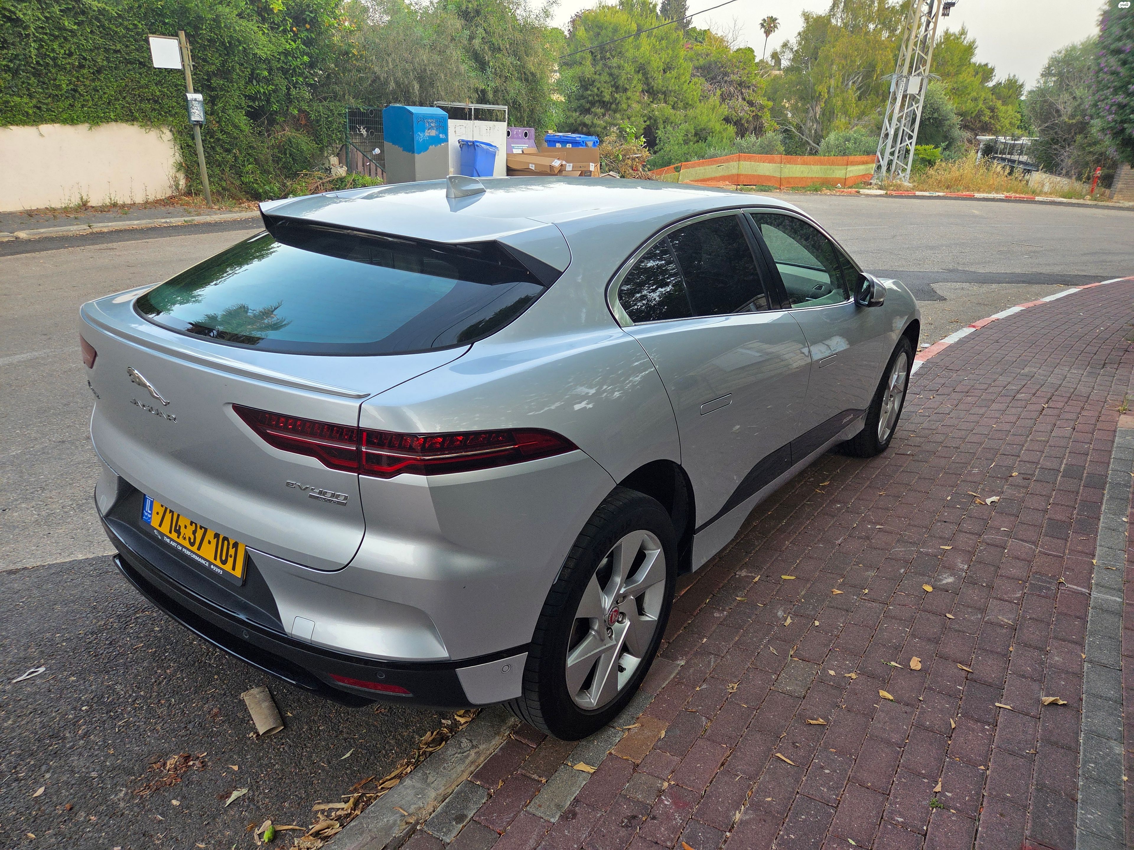 מודעת רכב יגואר I-Pace