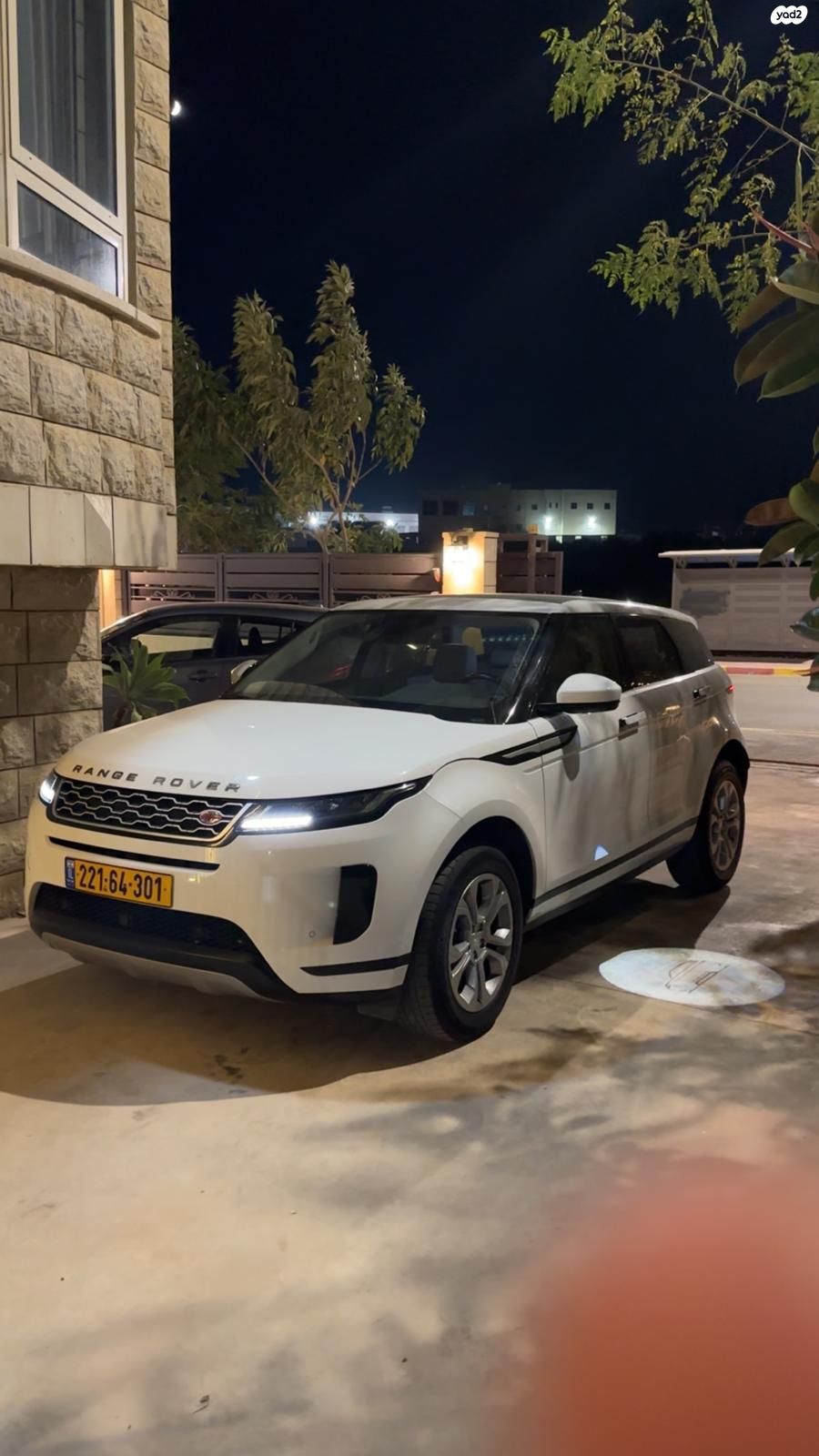 מודעת רכב לנד רובר ריינג' רובר איווק