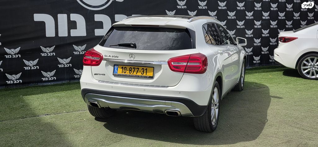 מרצדס-בנץ GLA