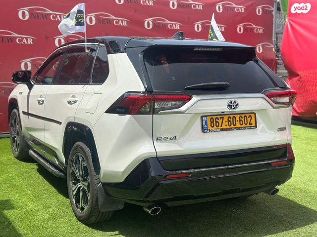 מודעת רכב טויוטה RAV4 2