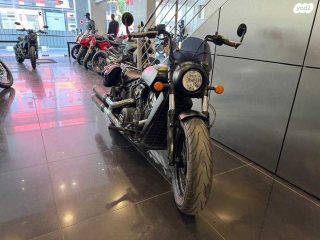 אינדיאן Scout Bobber