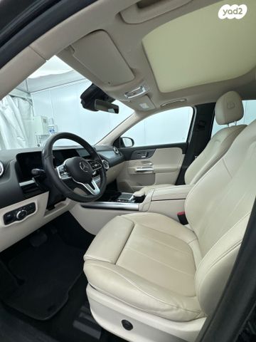 מרצדס-בנץ EQA