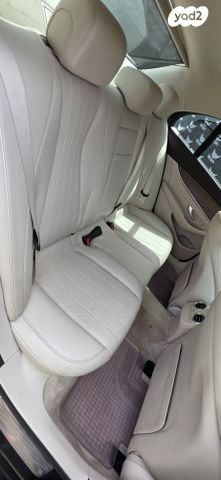 מרצדס-בנץ E-class