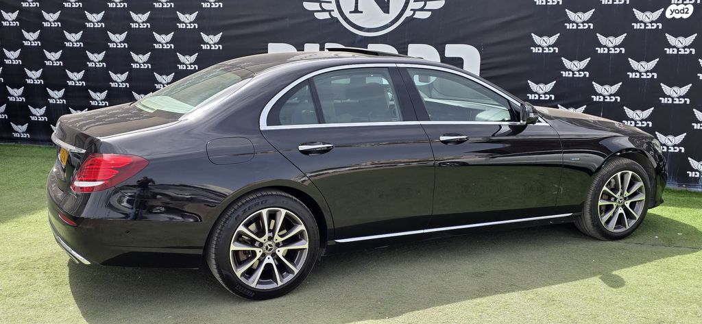 מרצדס-בנץ E-class