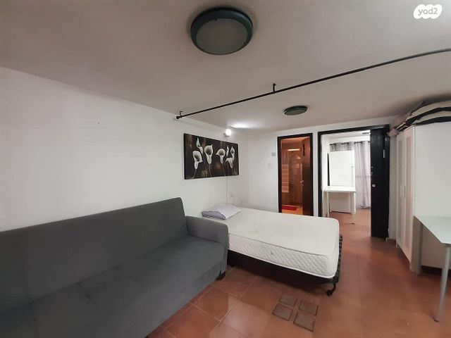 השר שטרית 20