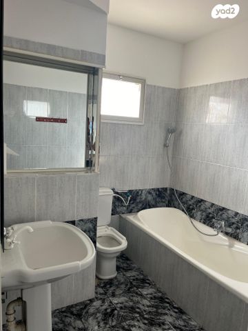 בית פרטי/ קוטג', קנאים 10, שאר העיר, מיתר / כרמית