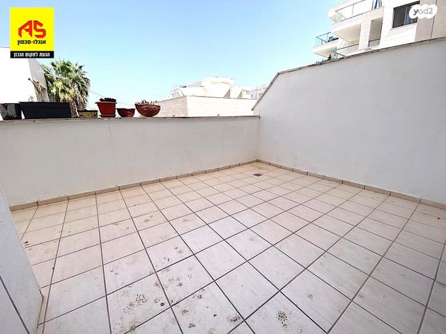 דירה, בר אילן, נווה דוד רמז, רעננה