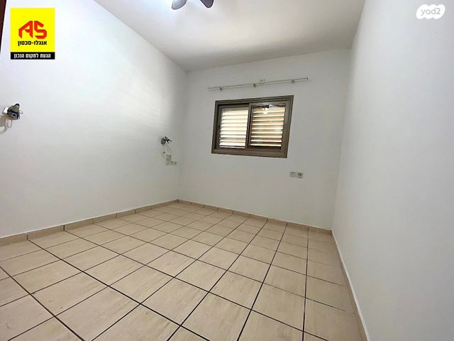 דירה, בר אילן, נווה דוד רמז, רעננה