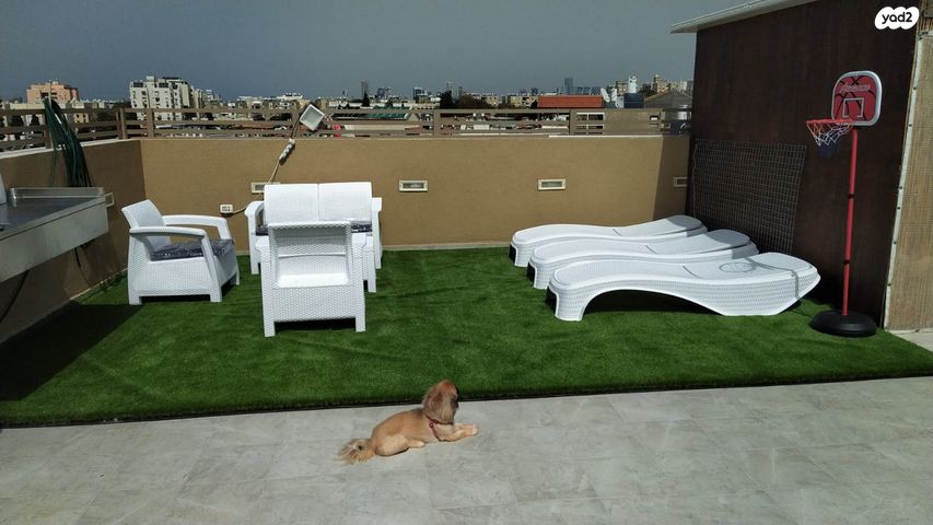 גג/ פנטהאוז, הפלמ"ח, עמידר, בת ים