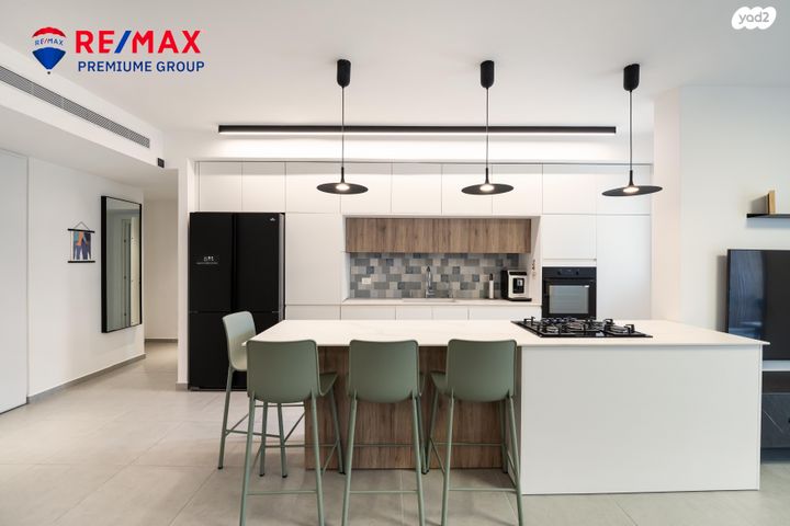 דירת גן, שוהם