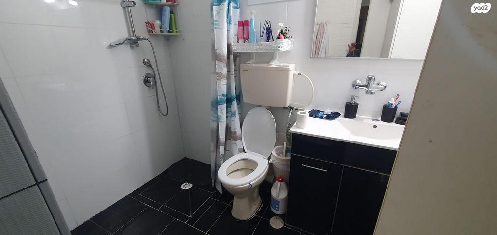 דירה, בני ישראל, קרית גת