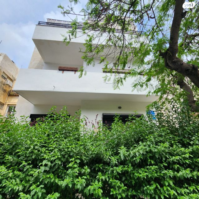 דירה, דב הוז, הצפון הישן - דרום, תל אביב יפו