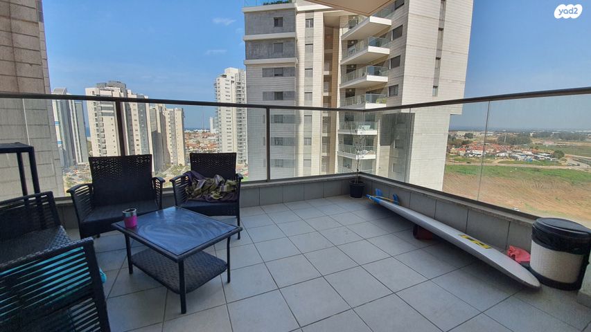 דירה, עין הים, חדרה