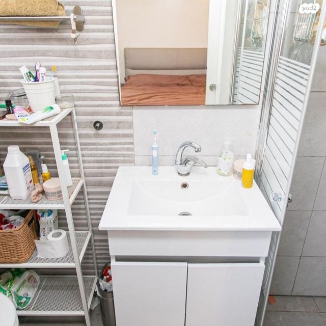 דירה, מעלות הבוצרים 8, מרכז הכרמל, חיפה