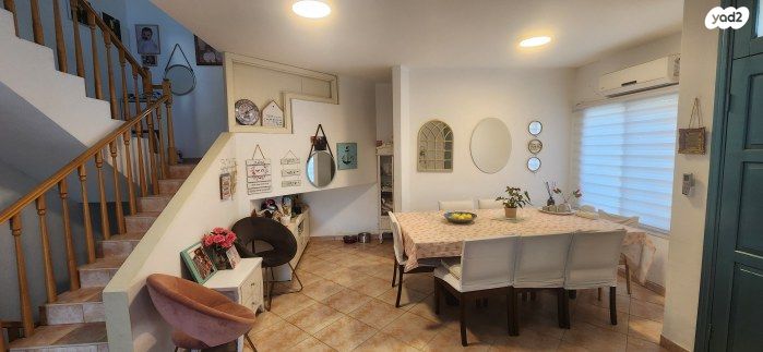 בית פרטי/ קוטג', אורנית