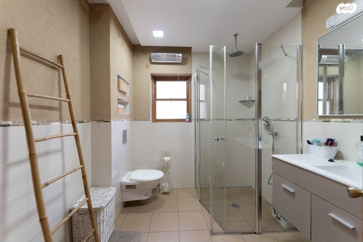 בית פרטי/ קוטג', חצב 21, הפרחים, כפר ורדים