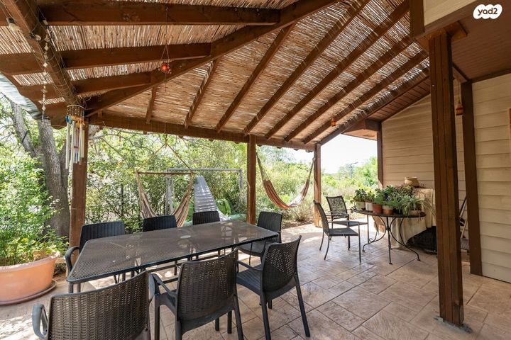 בית פרטי/ קוטג', חצב 21, הפרחים, כפר ורדים