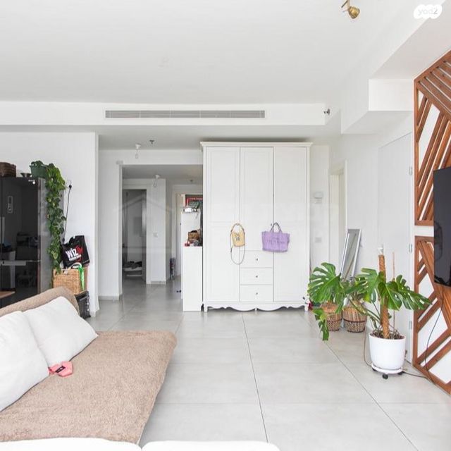 דירה, מעלות הבוצרים 8, מרכז הכרמל, חיפה