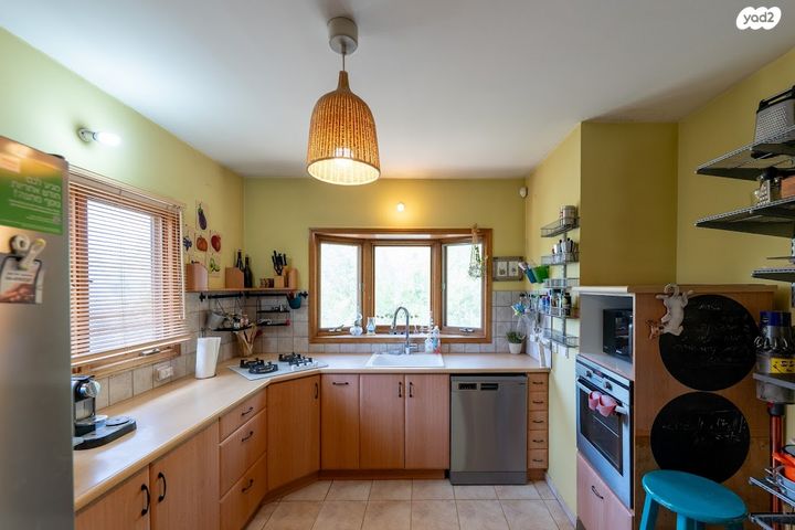 בית פרטי/ קוטג', חצב 21, הפרחים, כפר ורדים