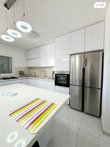 גג/ פנטהאוז, בארי, נתניה