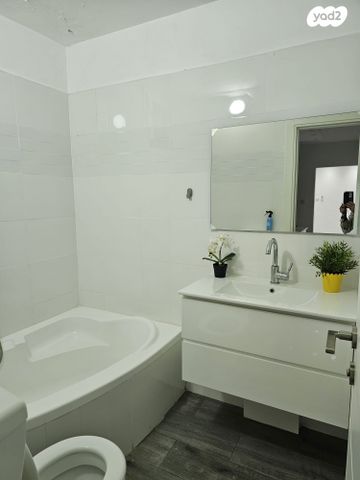 דירה, דרך הגבורה, שיכון ב, טבריה