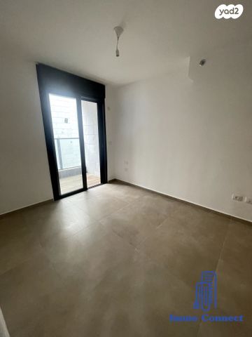 דירה, סוקולוב, רוטשילד עצמאות, בת ים