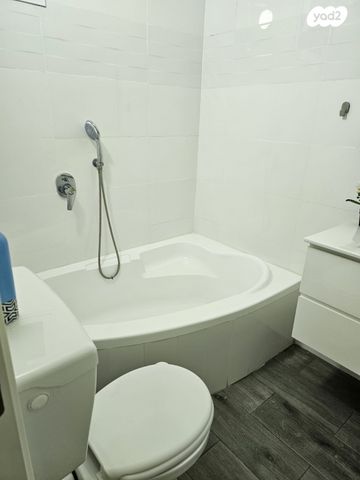 דירה, דרך הגבורה, שיכון ב, טבריה