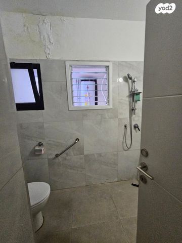 דירה, הגבול רוטשילד, בת ים