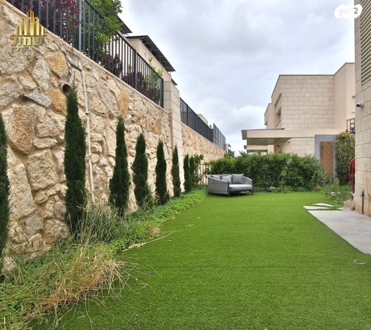 דו משפחתי, צופית, גבעת אלונים, קרית אתא