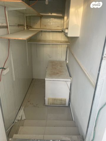 יחידת דיור, שלום שבזי, פרדסיה