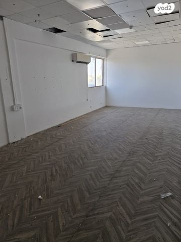 מבני תעשיה, חדרה