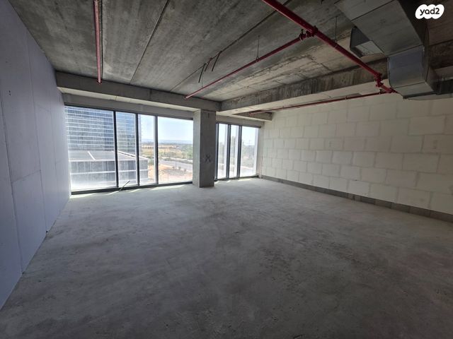 משרדים, עמק, צריפין החדשה, באר יעקב