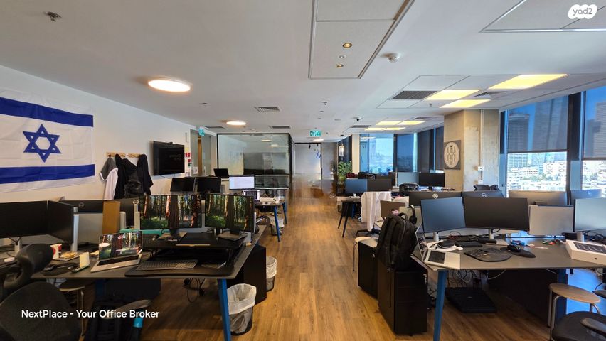 משרדים, יגאל אלון, ביצרון ורמת ישראל, תל אביב יפו