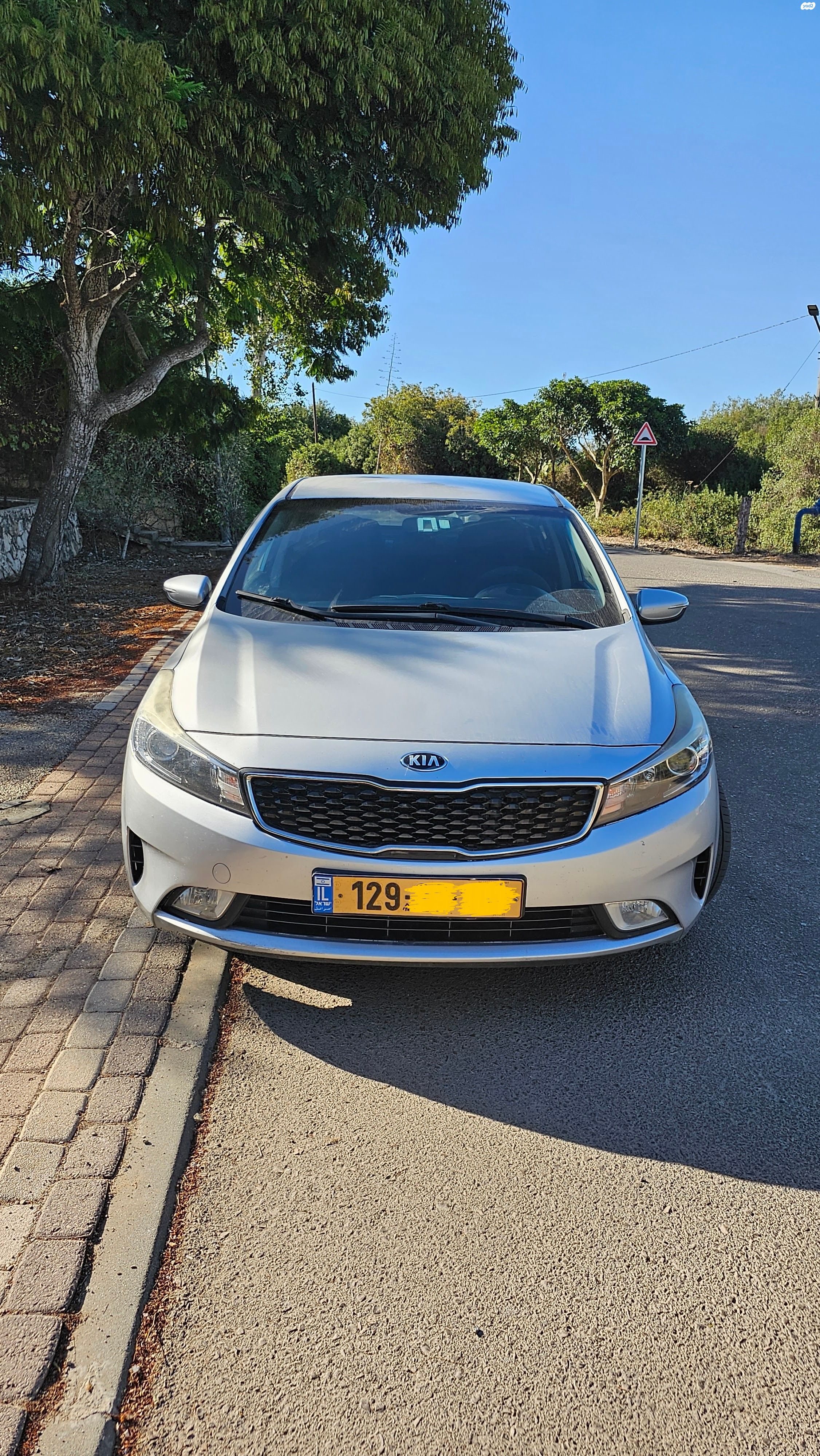 מודעת רכב קיה פורטה 